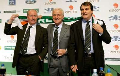 تارديللي الأول من اليمين