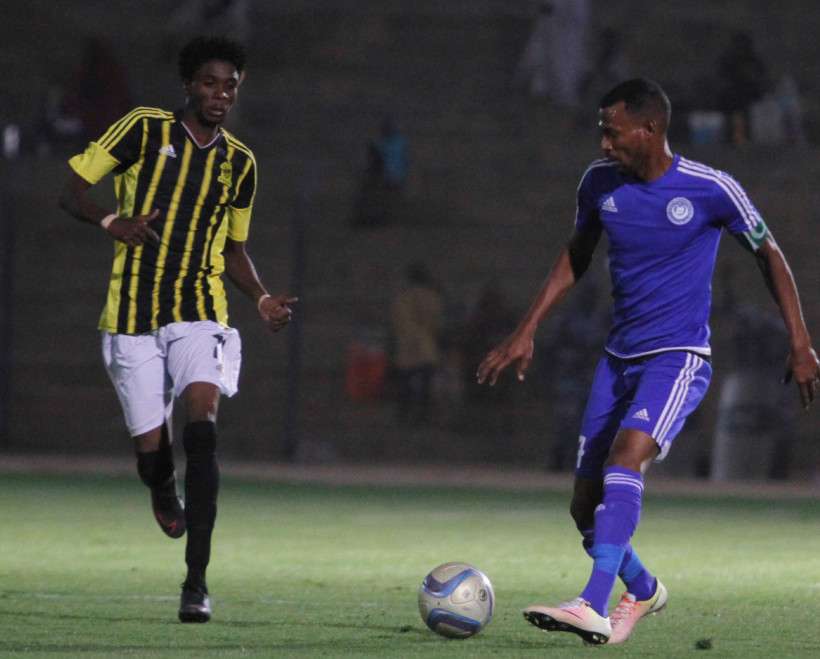 مباراة من الدور الأول