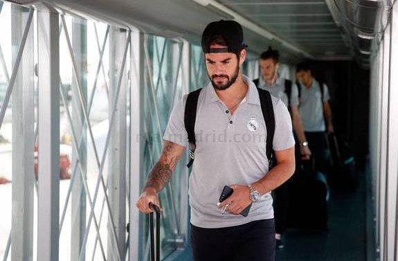 جانب من وصول لاعبي ريال مدريد