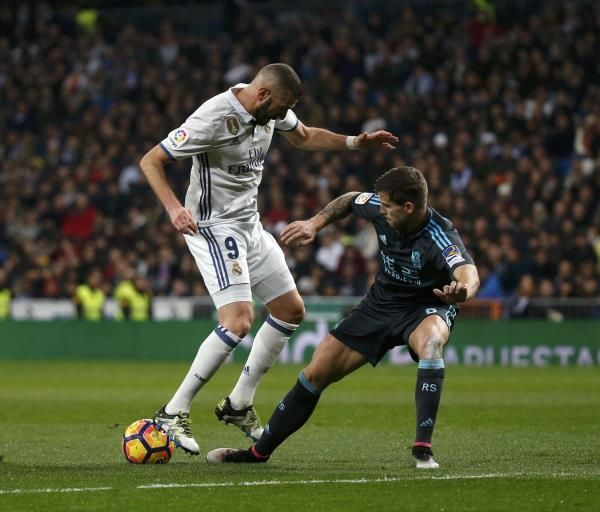مارتينيز أمام ريال مدريد