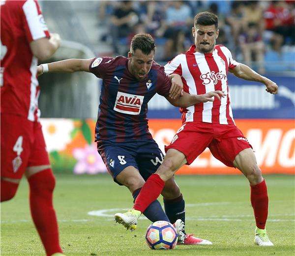 جانب من المباراة