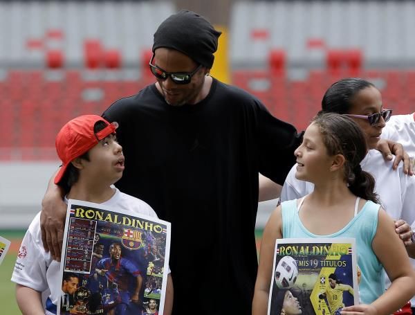 النجم البرازيلي رونالدينيو