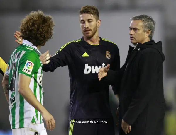 ?i=reuters%2f2012-11-24%2f2012-11-24t231436z_555293608_gm1e8bp0jw801_rtrmadp_3_soccer-spain_reuters