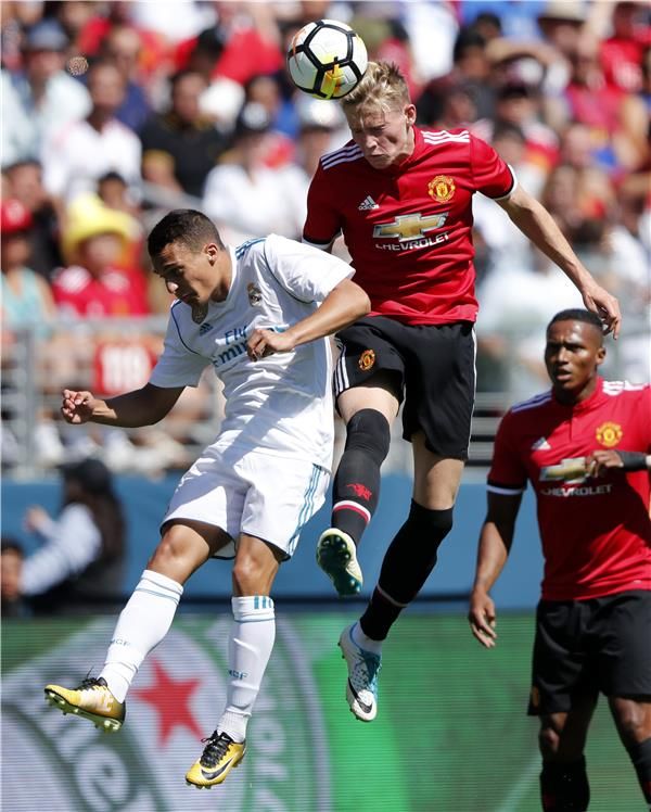 مانشستر يونايتد وريال مدريد في وديتهما الأخيرة