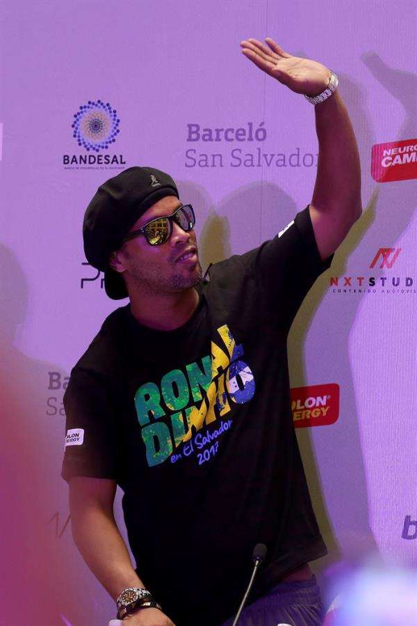 رونالدينيو