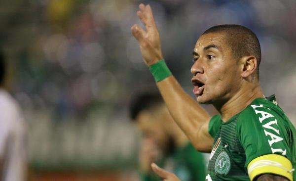 2017-05-24t000444z_1621279732_rc1a8c9ace90_rtrmadp_3_soccer-libertadores_reuters