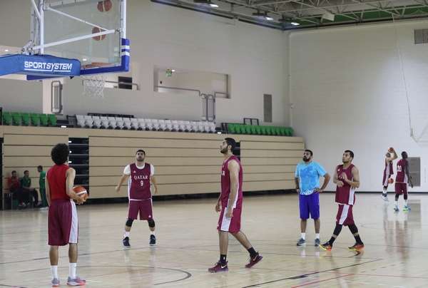 تدريبات منتخب قطر للسلة