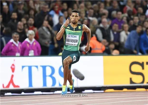 ?i=epa%2fathletics%2f2017-08%2f2017-08-08-06132894_epa