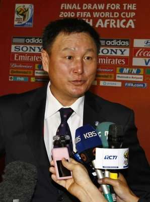 مدرب الكوري الجنوبي هوه جونغ مو