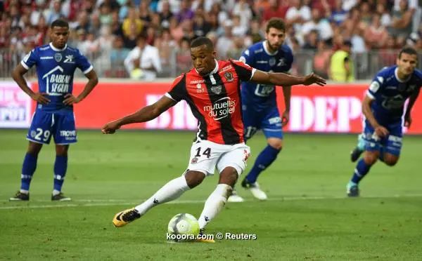 ?i=reuters%2f2017-08-11%2f2017-08-11t182512z_491526049_rc1fa8b6e310_rtrmadp_3_soccer-france-nce-tro_reuters