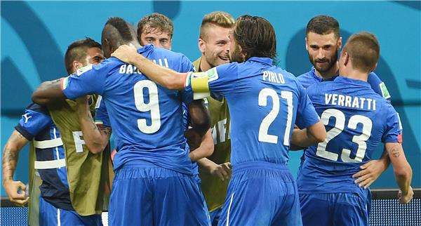 بالوتيلي مع المنتخب الإيطالي