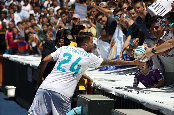 داني سيبايوس نجم ريال مدريد الجديد