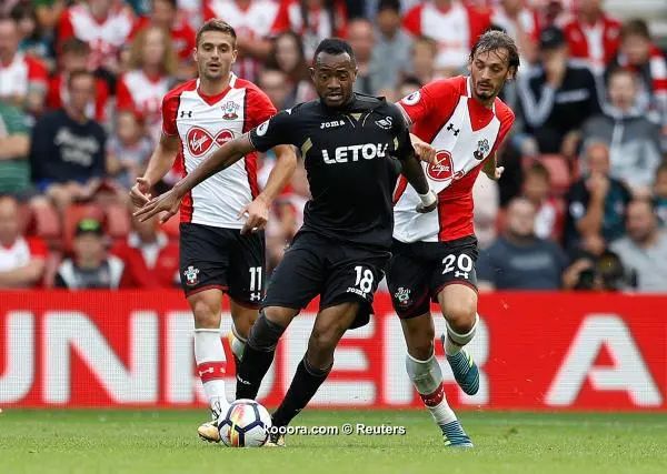 ?i=reuters%2f2017-08-12%2f2017-08-12t152245z_448015621_rc1bbd5deee0_rtrmadp_3_soccer-england-sou-swa_reuters
