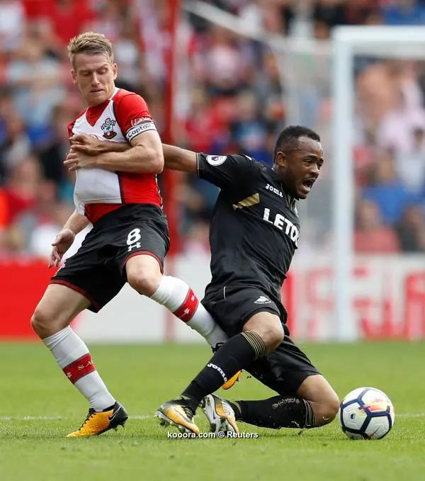 ?i=reuters%2f2017-08-12%2f2017-08-12t144641z_590488015_rc14dbefed50_rtrmadp_3_soccer-england-sou-swa_reuters