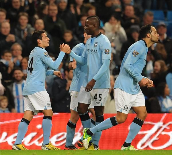 بالوتيلي مع مانشستر سيتي