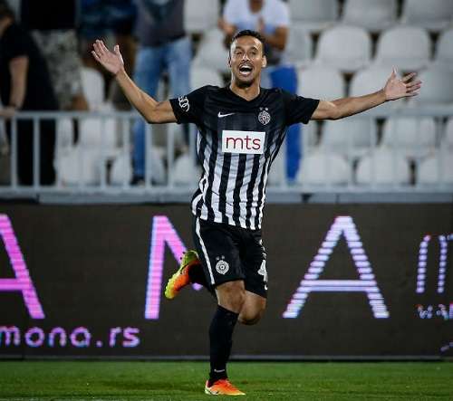 ليوناردو سوزا