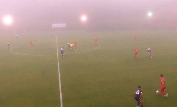 الضباب أحاط بالمباراة