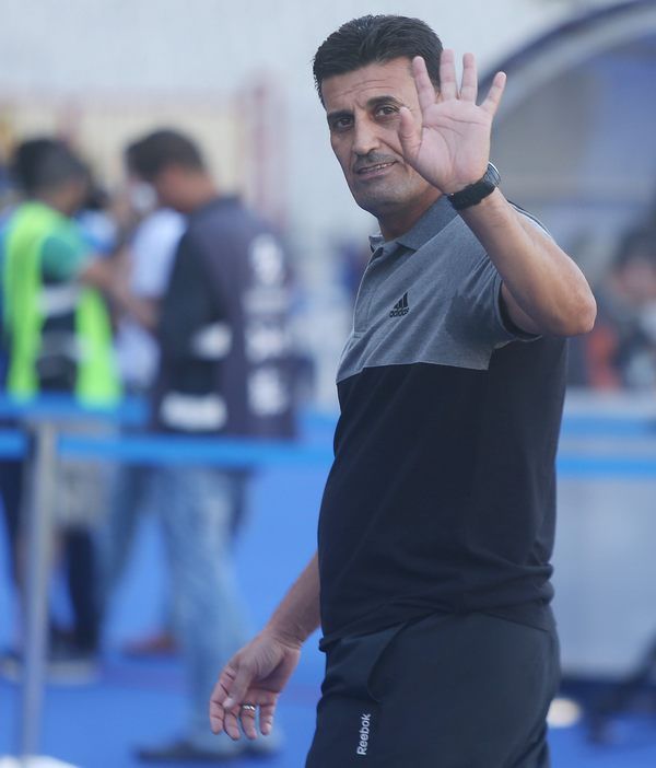 علي هاشم