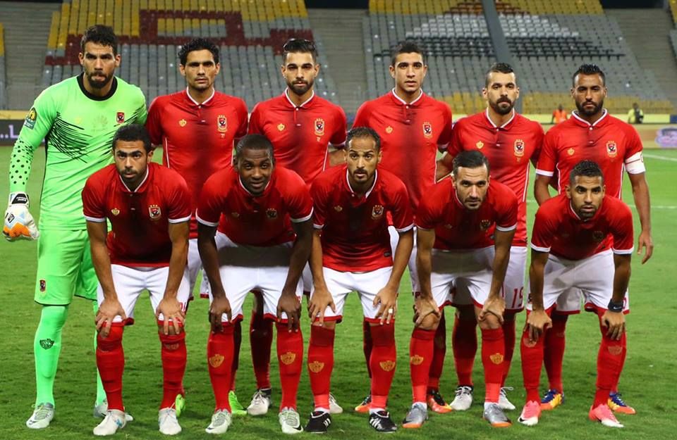 لاعبو الأهلي