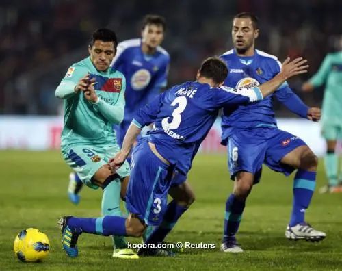 ?i=albums%2fleagues%2f7504%2f2011-11-26t214728z_01_svp203_rtridsp_3_soccer-spain_reuters