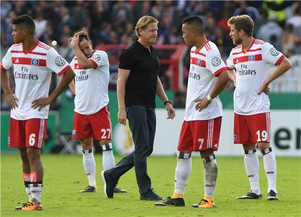 هامبورج يتعرض لانتقادات حادة