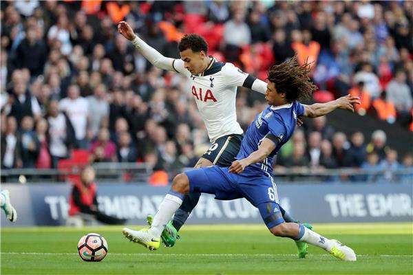 لقطة من مباراة سابقة بين تشيلسي وتوتنهام