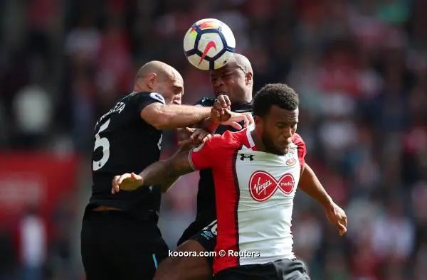?i=reuters%2f2017-08-19%2f2017-08-19t151147z_1969495959_rc1b35c0d500_rtrmadp_3_soccer-england-sou-whu_reuters