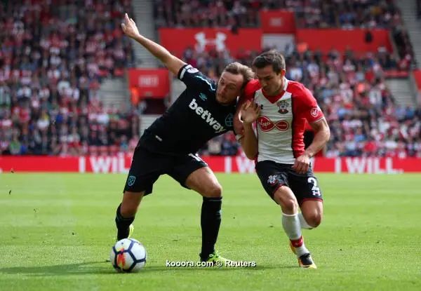 ?i=reuters%2f2017-08-19%2f2017-08-19t151609z_36698206_rc15254884f0_rtrmadp_3_soccer-england-sou-whu_reuters