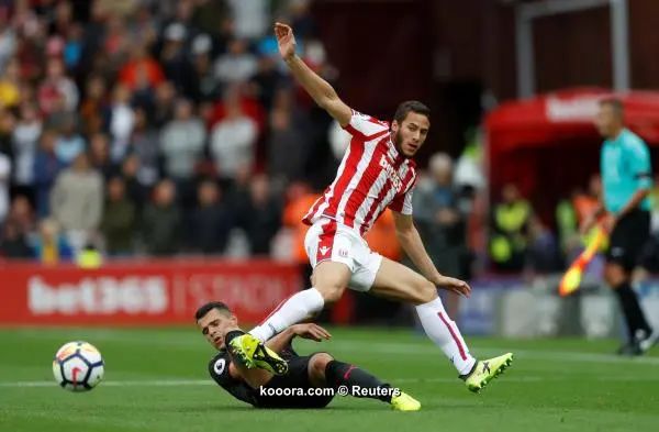 ?i=reuters%2f2017-08-19%2f2017-08-19t180757z_796513055_rc12a1d9f420_rtrmadp_3_soccer-england-stk-ars_reuters