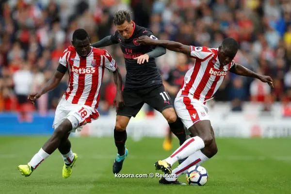 ?i=reuters%2f2017-08-19%2f2017-08-19t171306z_2004597606_rc157e2bed00_rtrmadp_3_soccer-england-stk-ars_reuters