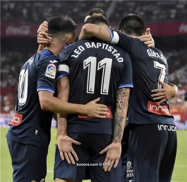 ?i=epa%2fsoccer%2f2017-08%2f2017-08-19%2f2017-08-19-06152373_epa