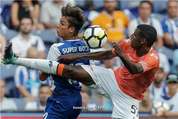 ?i=epa%2fsoccer%2f2017-08%2f2017-08-20%2f2017-08-20-06153632_epa