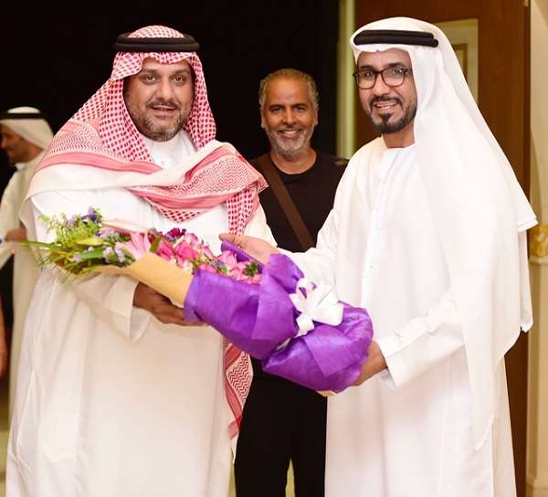 من وصول رئيس الهلال للعين