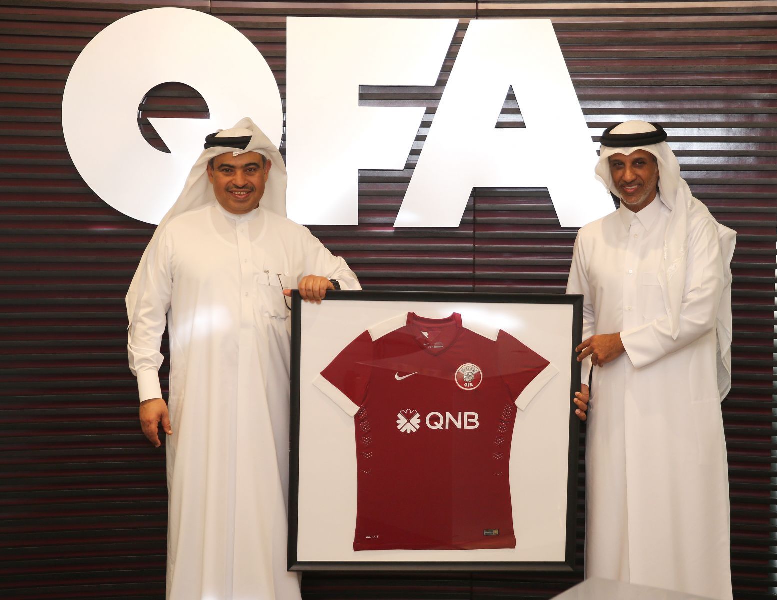 جانب من فعالية توقيع عقد الرعاية