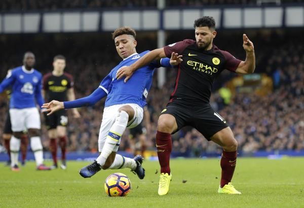 جانب من لقاء سابق بين مانشستر سيتي وإيفرتون