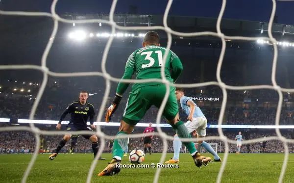 ?i=reuters%2f2017-08-21%2f2017-08-21t195340z_1807522364_rc17fa9ef710_rtrmadp_3_soccer-england-mci-eve_reuters