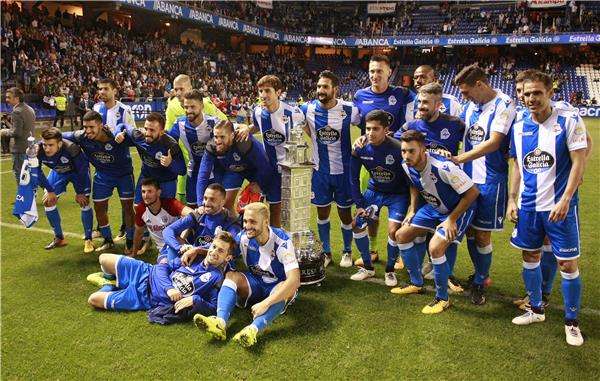 لاعبو ديبورتيفو