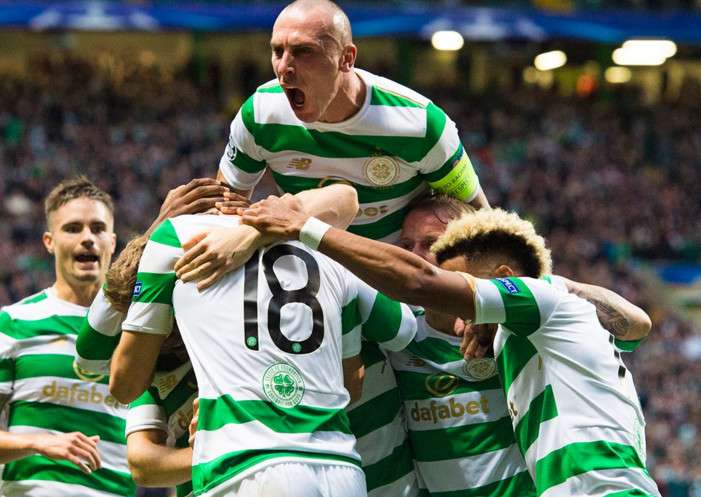 فرحة لاعبي سيلتيك