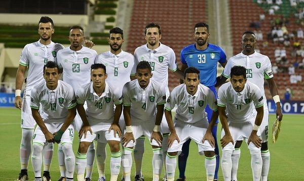 صالح العمري ضمن تشكيلة الأهلي الأساسية