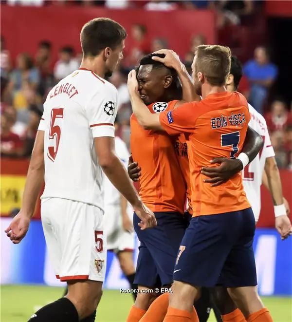 ?i=epa%2fsoccer%2f2017-08%2f2017-08-22%2f2017-08-22-06156726_epa