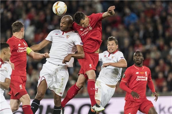 من مباراة ليفربول وإشبيلية