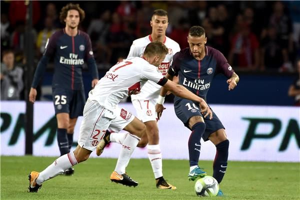 موجهه سابقه بين فريق باريس سان جيرمان وتولوز