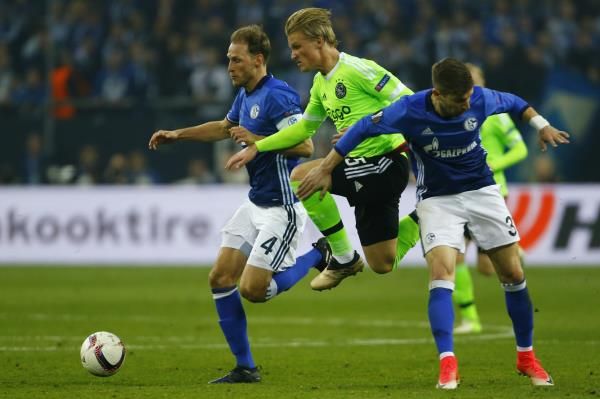 2017-04-20t205054z_135723054_mt1aci14781786_rtrmadp_3_soccer-europa-s04-aja_reuters