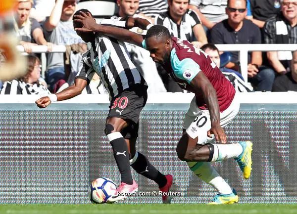 ?i=reuters%2f2017-08-26%2f2017-08-26t143653z_911005559_rc1af9529c10_rtrmadp_3_soccer-england-new-whu_reuters