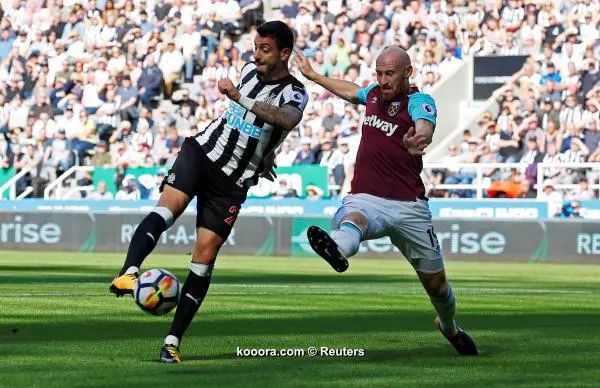 ?i=reuters%2f2017-08-26%2f2017-08-26t141326z_1277908376_rc1feb7361b0_rtrmadp_3_soccer-england-new-whu_reuters