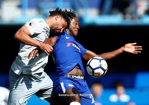 ?i=reuters%2f2017-08-27%2f2017-08-27t142206z_585725690_rc1289591850_rtrmadp_3_soccer-england-che-eve_reuters