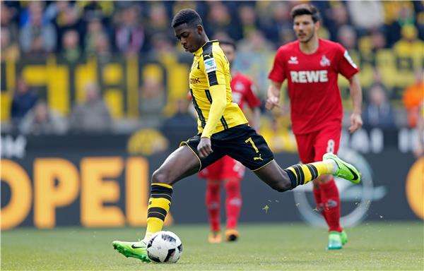 ديمبلي بقميص دورتموند