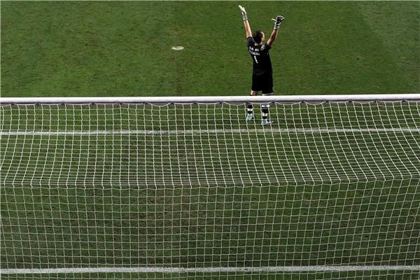  إيكر كاسياس