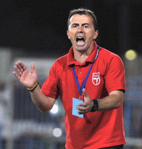 2012-09-28t190858z_1486989256_gm1e89t08pe01_rtrmadp_3_soccer-kuwait_reuters