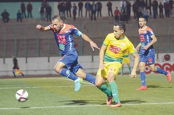 من مباريات الدوري الجزائري - أرشيفية